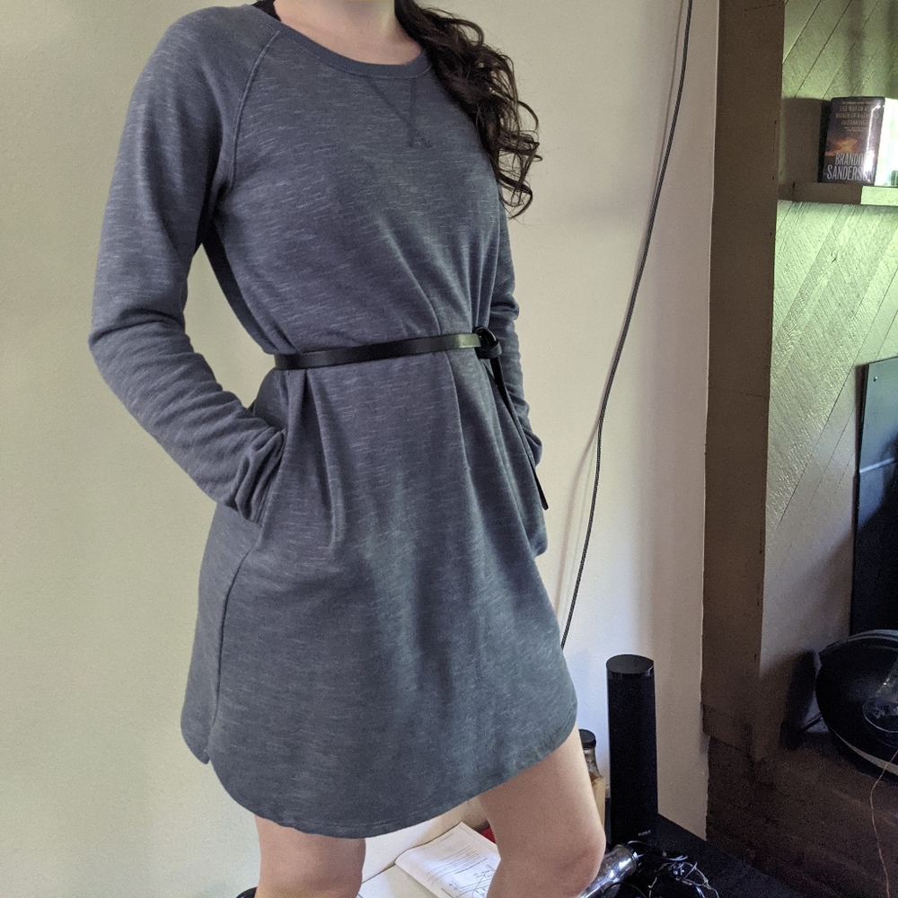 Blue sweater dress with pockets